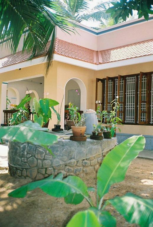 Indira Guesthouse Kovalam Exterior photo